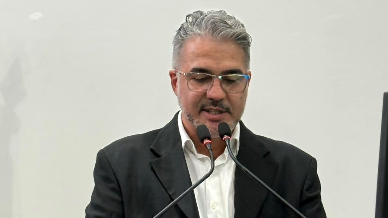 Vereador Glauber Lima propõe prêmio por assiduidade para servidores públicos municipais