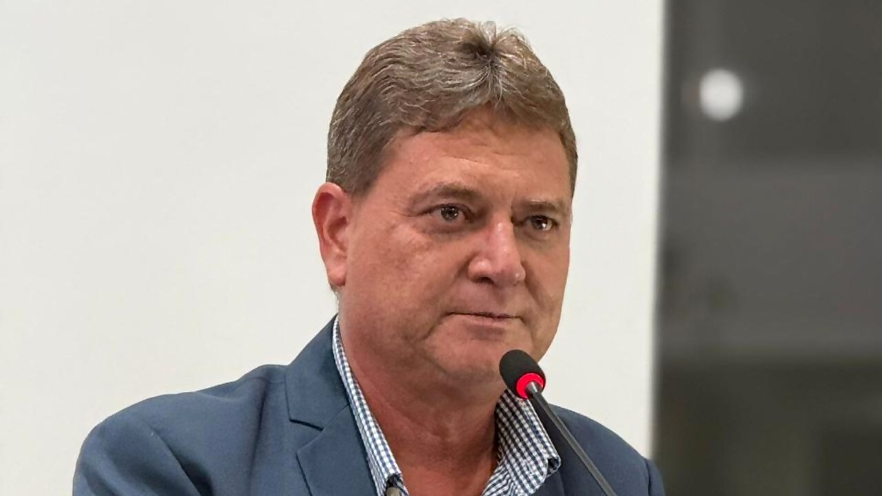Vereador Serginho da Farmácia solicita novo REFIS para facilitar regularização de dívidas em Votuporanga