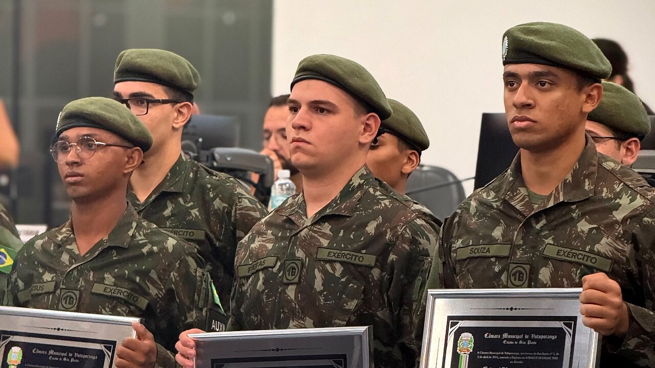 Câmara homenageia atiradores do Tiro de Guerra com o Prêmio Destaque do Ano de 2026